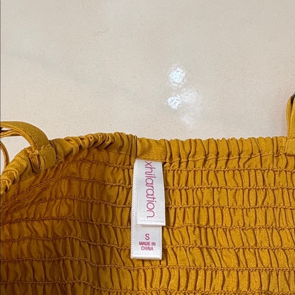 Xhilaration Mustard Babydoll Top. Small - Picture 4 of 11